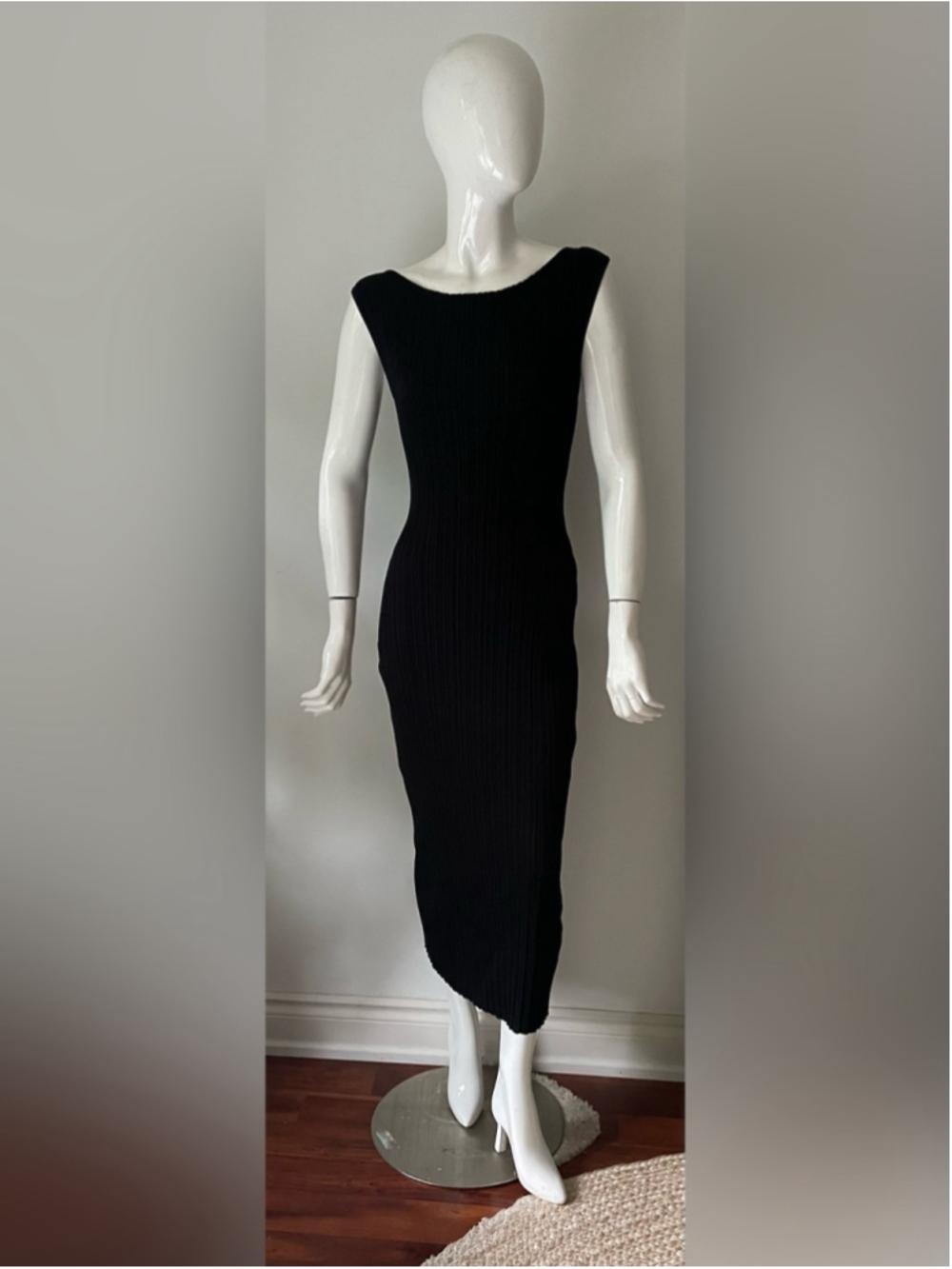 Miou Muse Ribbed Off-Shoulder Midi Dress Medium | Black | Stretch Knit - Picture 7 of 10